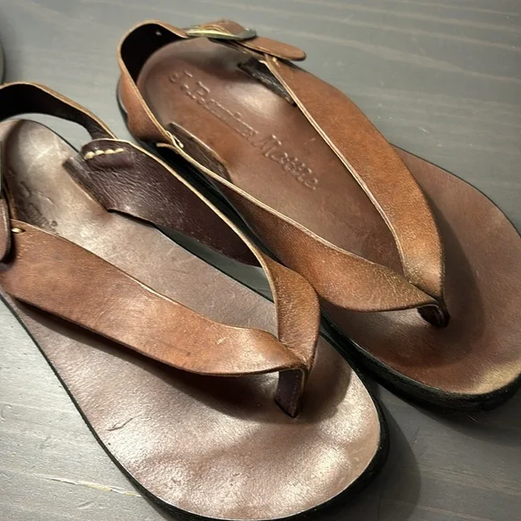 Brown leather sandals - Picture 11 of 12